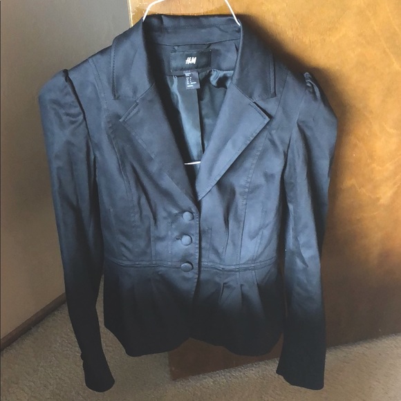 Black H&M blazer jacket with buttons - Picture 4 of 13